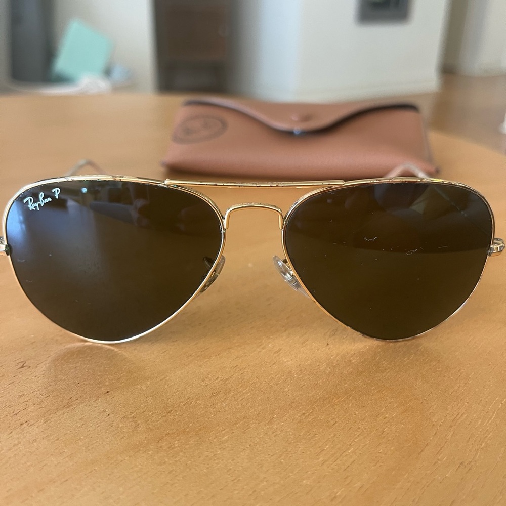 Ray-Ban Gold Frame Aviator Sunglasses